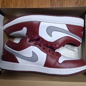 Men's Red and White Air Jordan 1 Low. Sz. 10.5